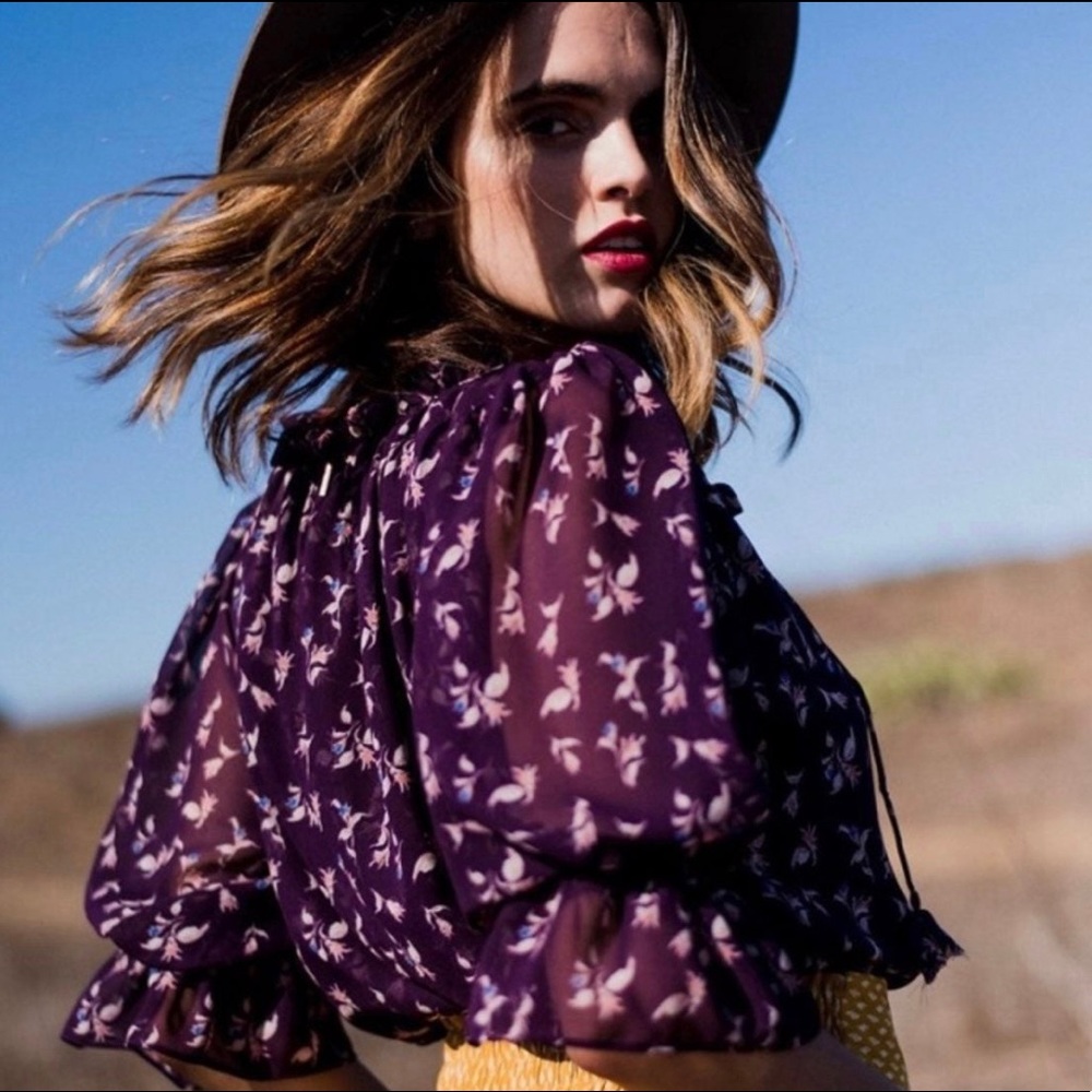 Misa los angeles purple ruffle floral blouse